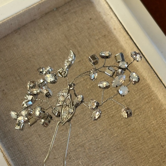 Chloe‎ + Isabel Juliet Statement Crystal Hair Pin main image 4